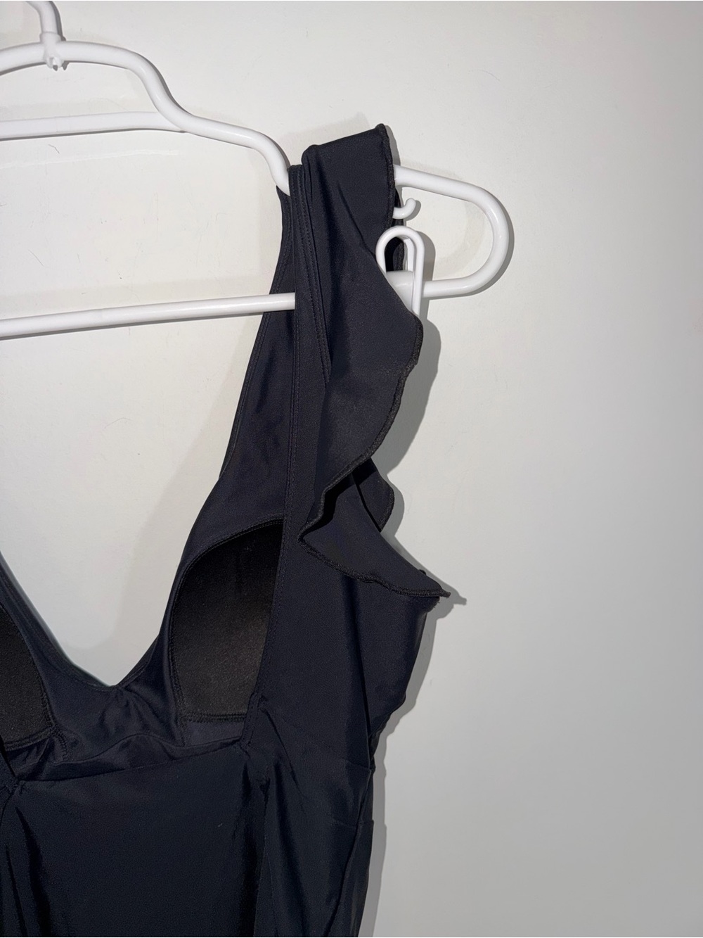 Summersalt The Ruffle Backflip | Summersalt black size 4 - Picture 6 of 14